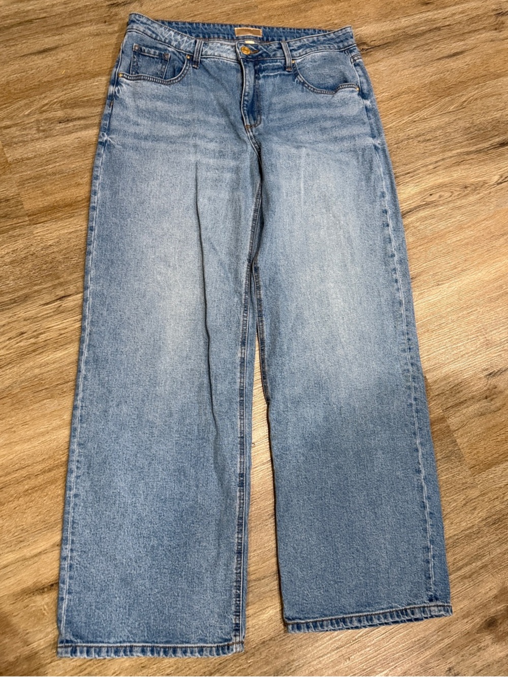 Kut from the Kloth Selena Baggy Straight Low Rise Light Blue Wide Leg Jeans